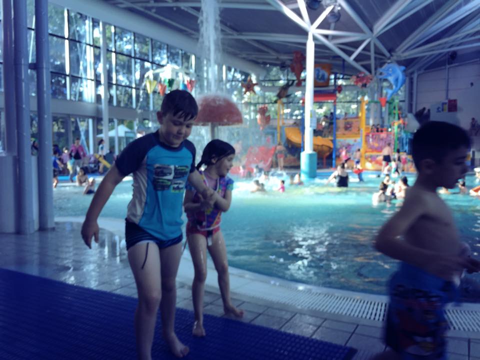 Sydney Olympic Park Aquatic Centre - High Five With Ian Thorpe