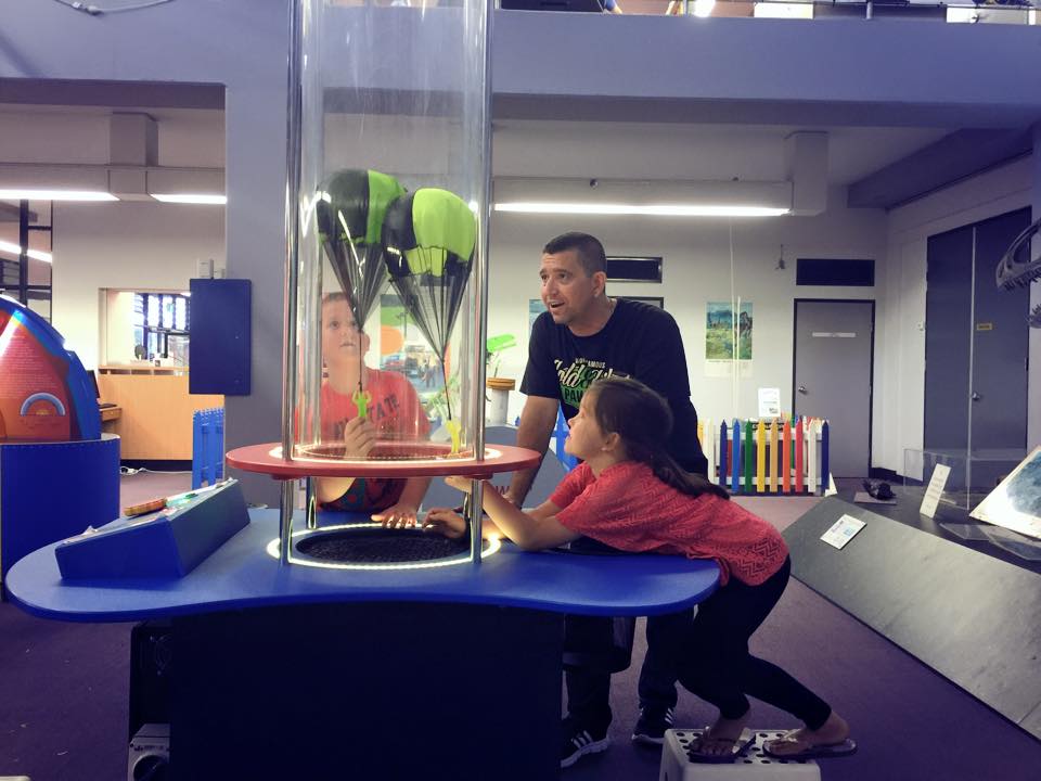 Wollongong Science Centre and Planetarium : Hands on Learning