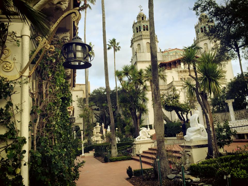 Hearst Castle : Exploring a Historic Monument with Kids