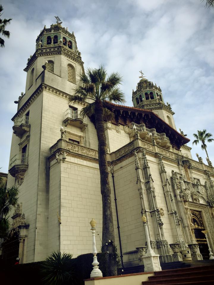 Hearst Castle : Exploring a Historic Monument with Kids