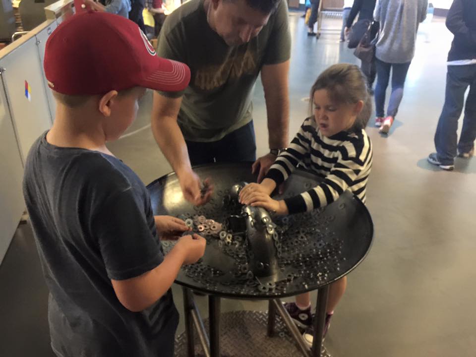 San Francisco's Exploratorium with Kids : Hands On Science