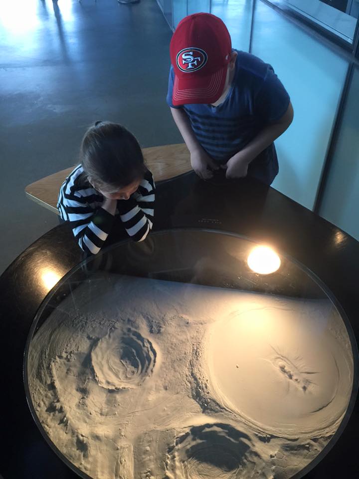 San Francisco's Exploratorium with Kids : Hands On Science