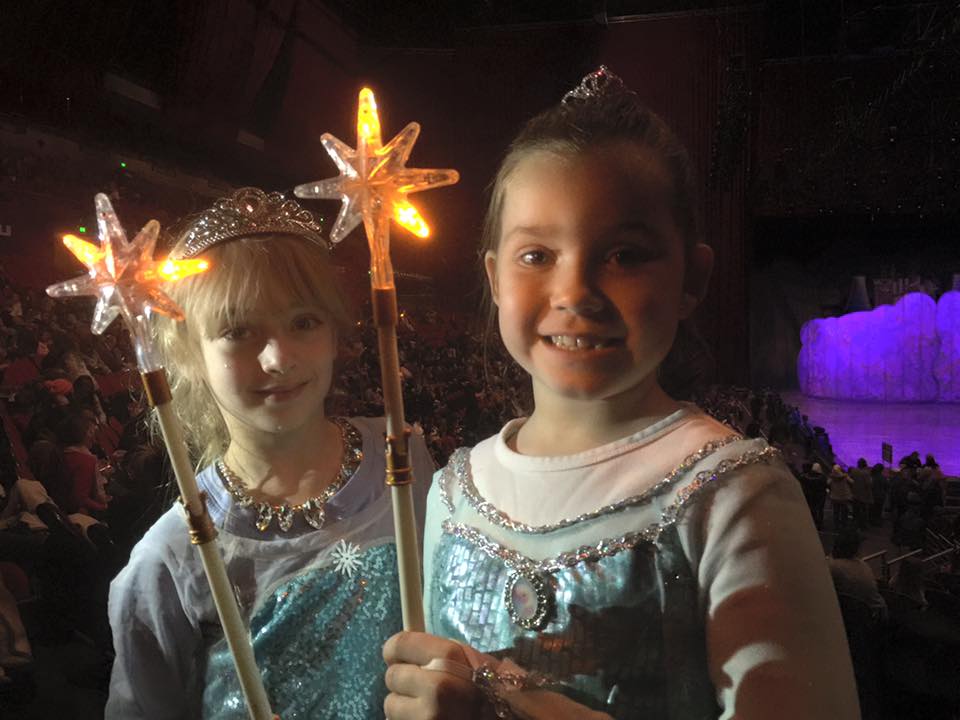Disney on Ice presents Dare to Dream : Princesses Take On Winter