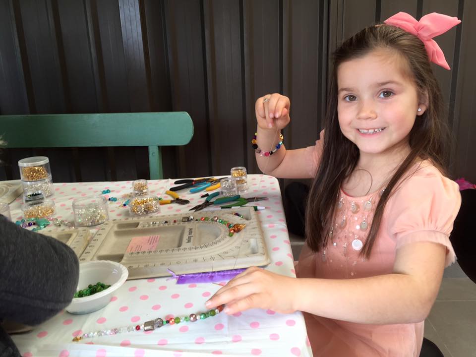 Pretty Little Things Parties - A Jewellery Party for Kids