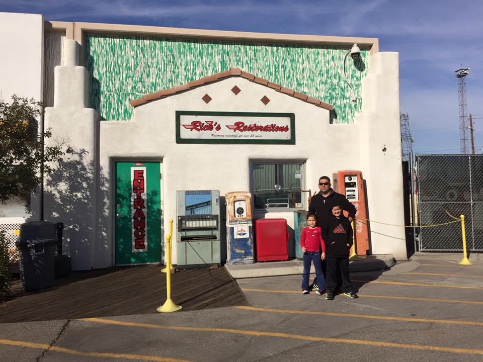 Rick's Restorations : An American Restoration Stopover in Vegas