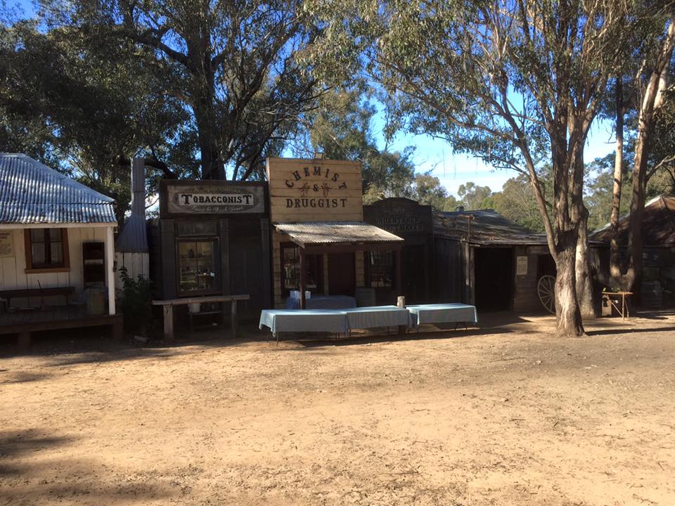 The Australiana Pioneer Village : Back in Time in the Hawkesbury