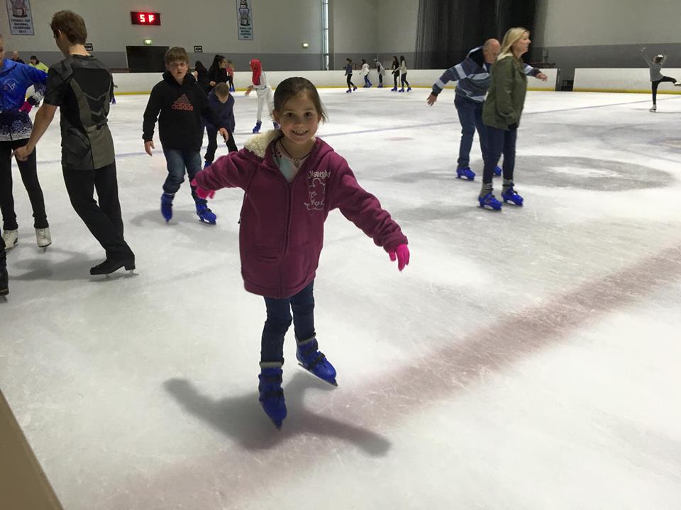 Learning to Ice Skate With Friends : An Ice Skating Party