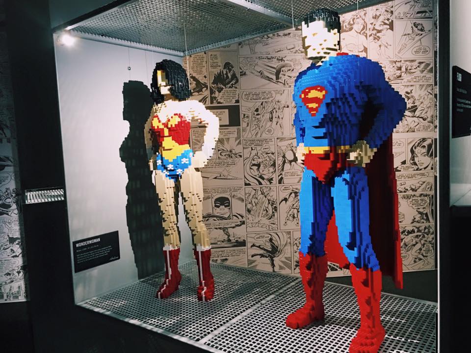The Art of Brick : DC Comics - Exploring the World of Superheroes With Kids
