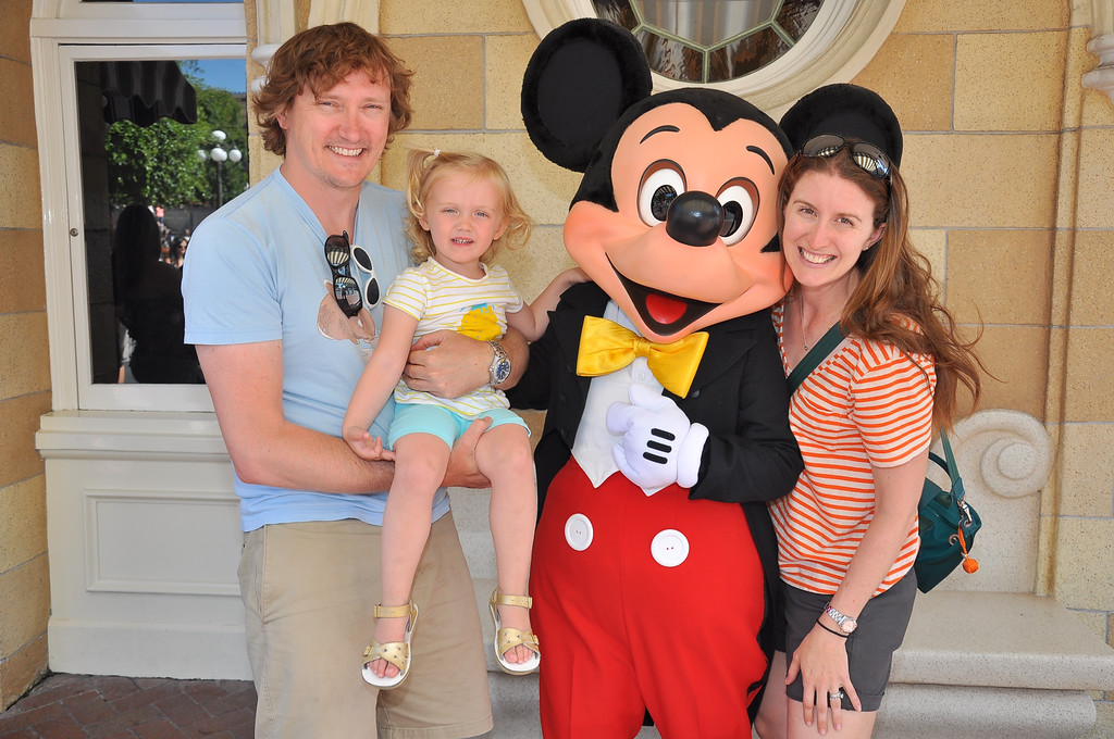 Top 10 Tips For Visiting Disneyland With Kids