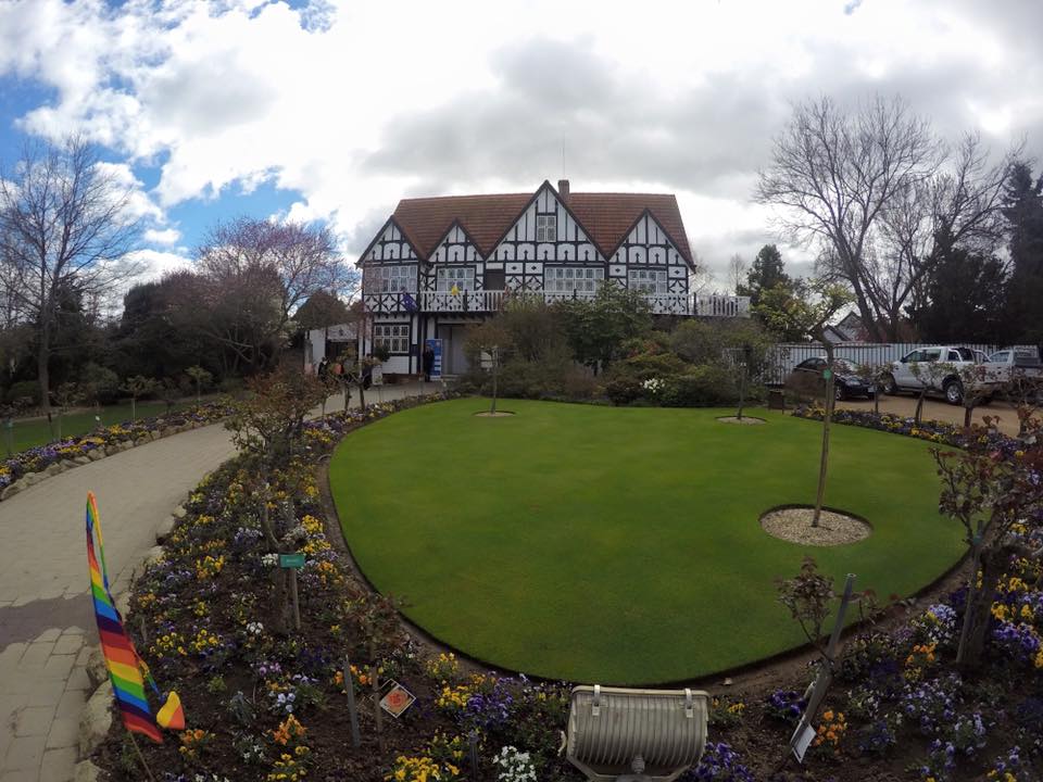 Cockington Green Gardens : Creating Miniature Memories in Canberra with Kids