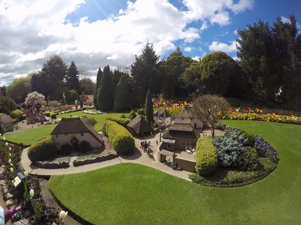 Cockington Green Gardens : Creating Miniature Memories in Canberra with Kids