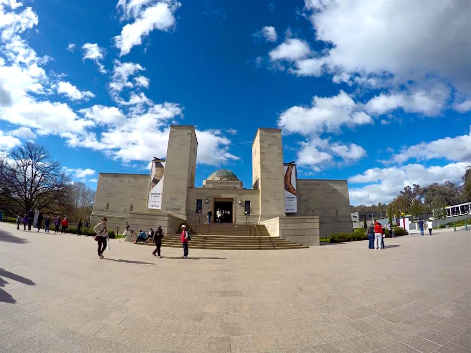 The Australian War Memorial in Canberra : Visiting with Kids