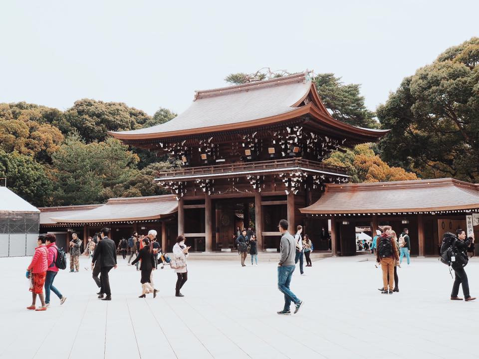 Meiji Jingu Shrine : Visiting a Shinto Shrine with Kids