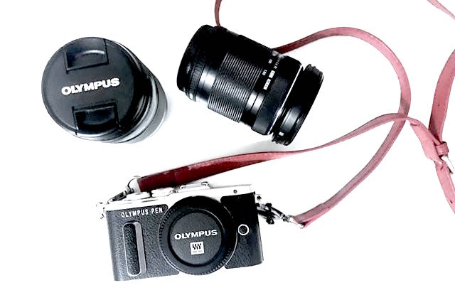 10 Reasons Why the Olympus PEN E-PL8 is the Perfect Family Travel Camera