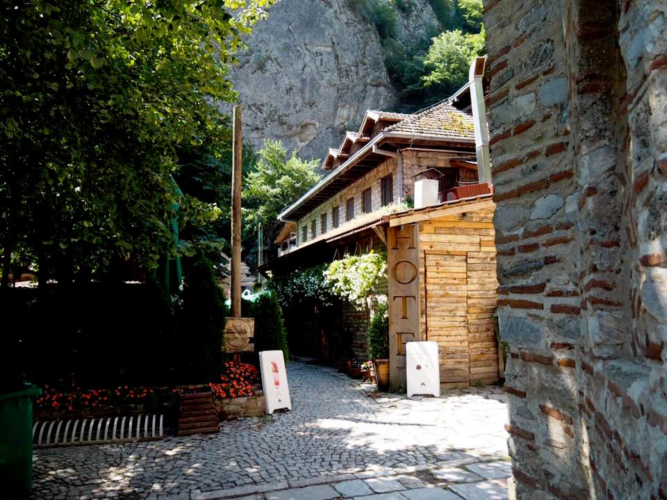 Matka Canyon with Kids : Exploring Macedonia