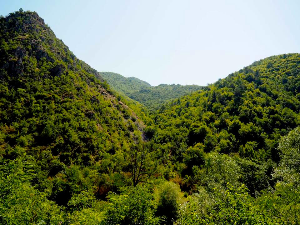 Matka Canyon with Kids : Exploring Macedonia