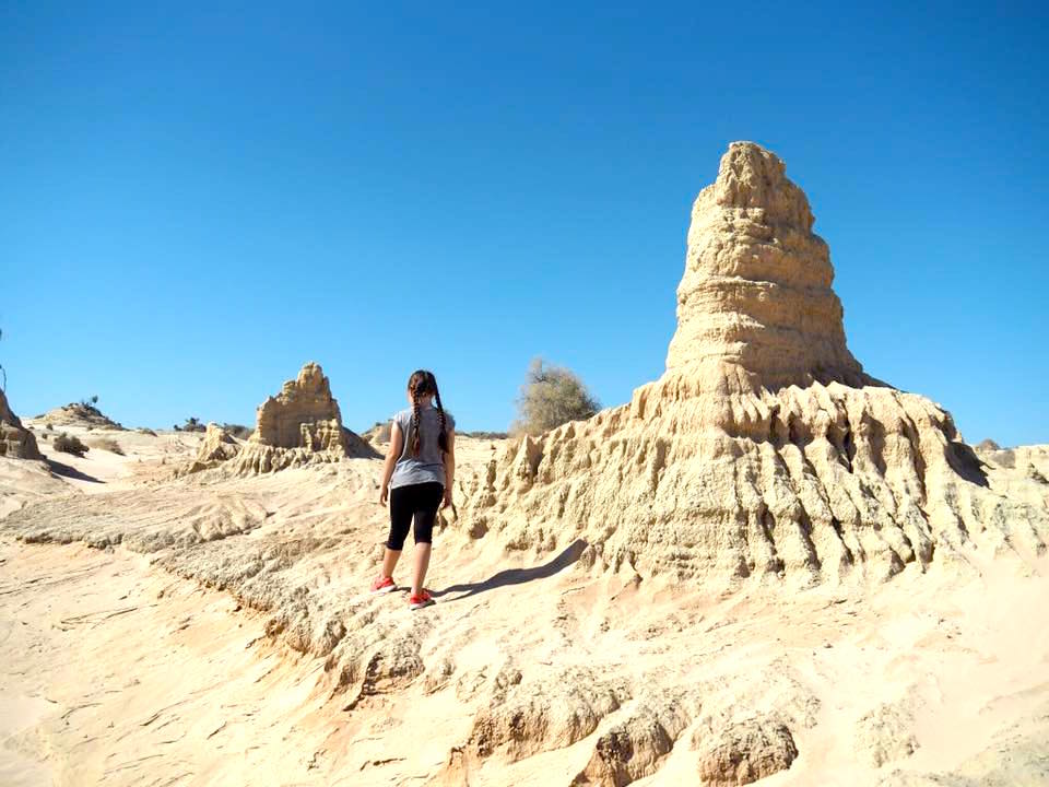 Visit Mungo National Park with Kids