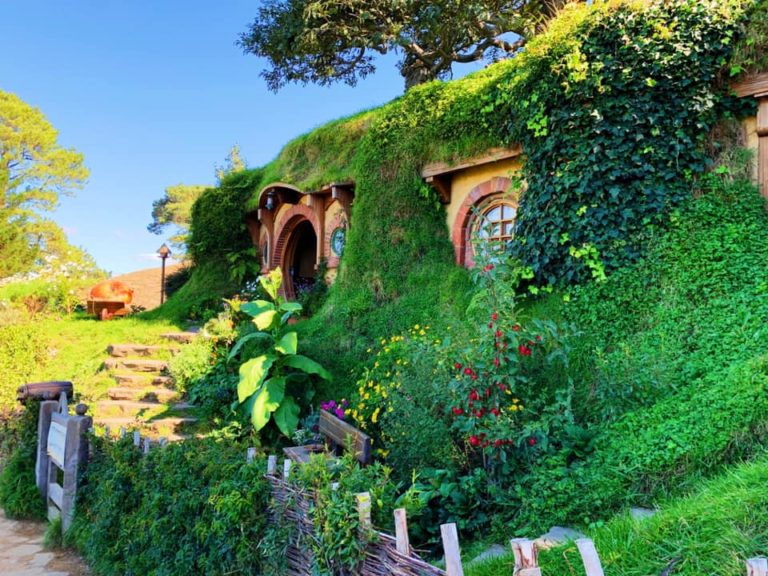 Visiting Hobbiton Movie Set New Zealand With Kids - The Kid Bucket List