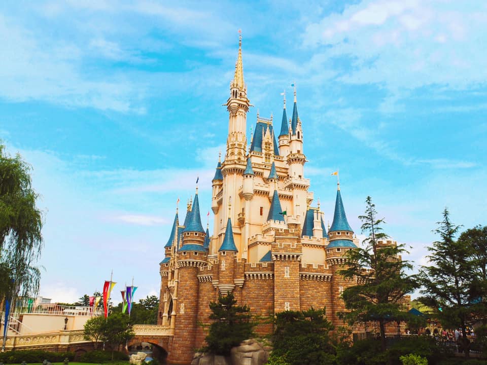 The Ultimate Virtual Disney Experiences for Kids 