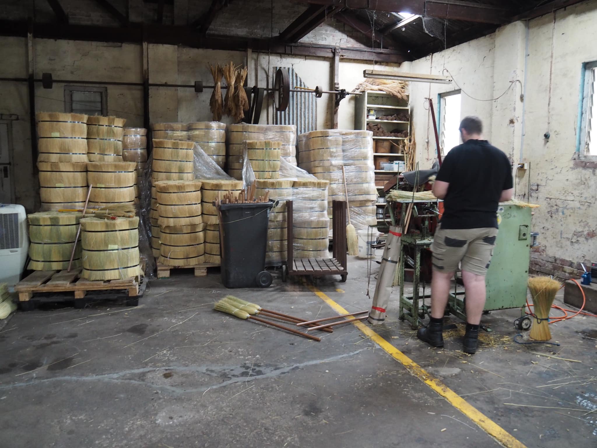 Visiting Tumut Broom Factory : Rare Trades
