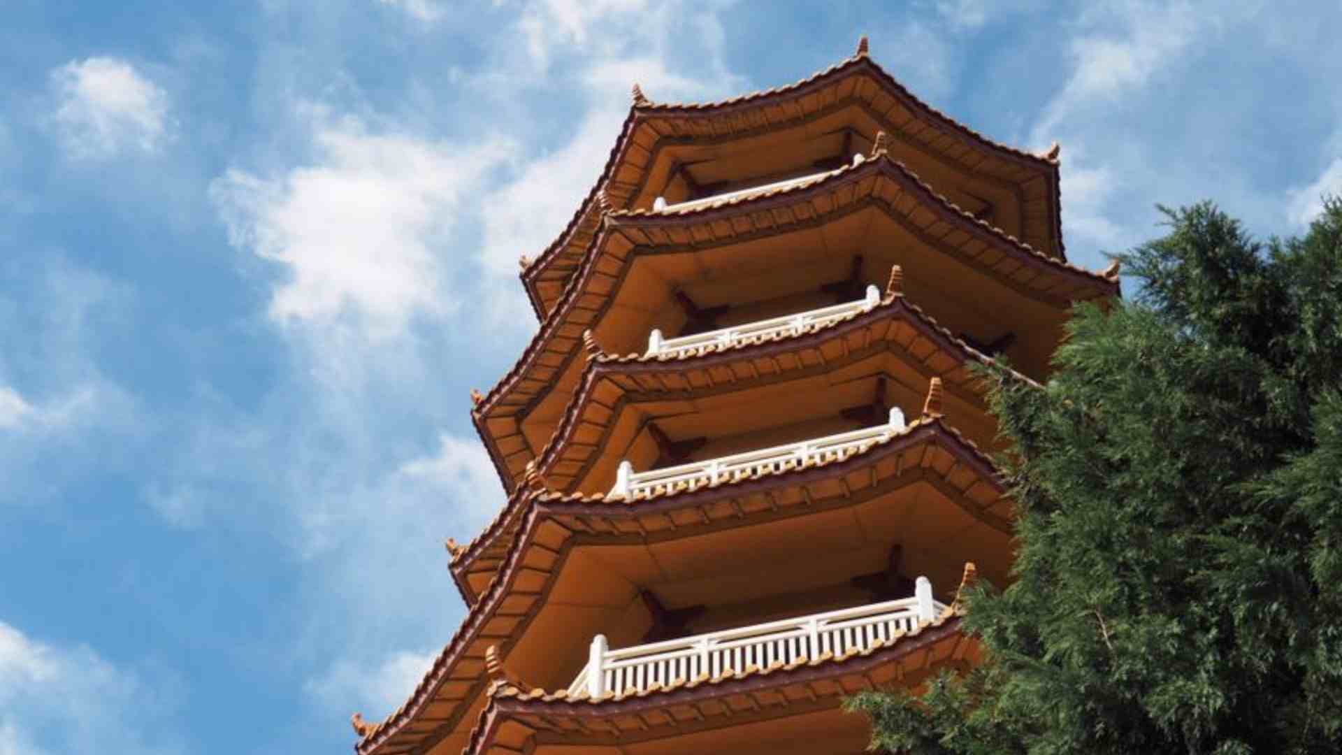 Nan Tien Temple Pagoda in Wollongong