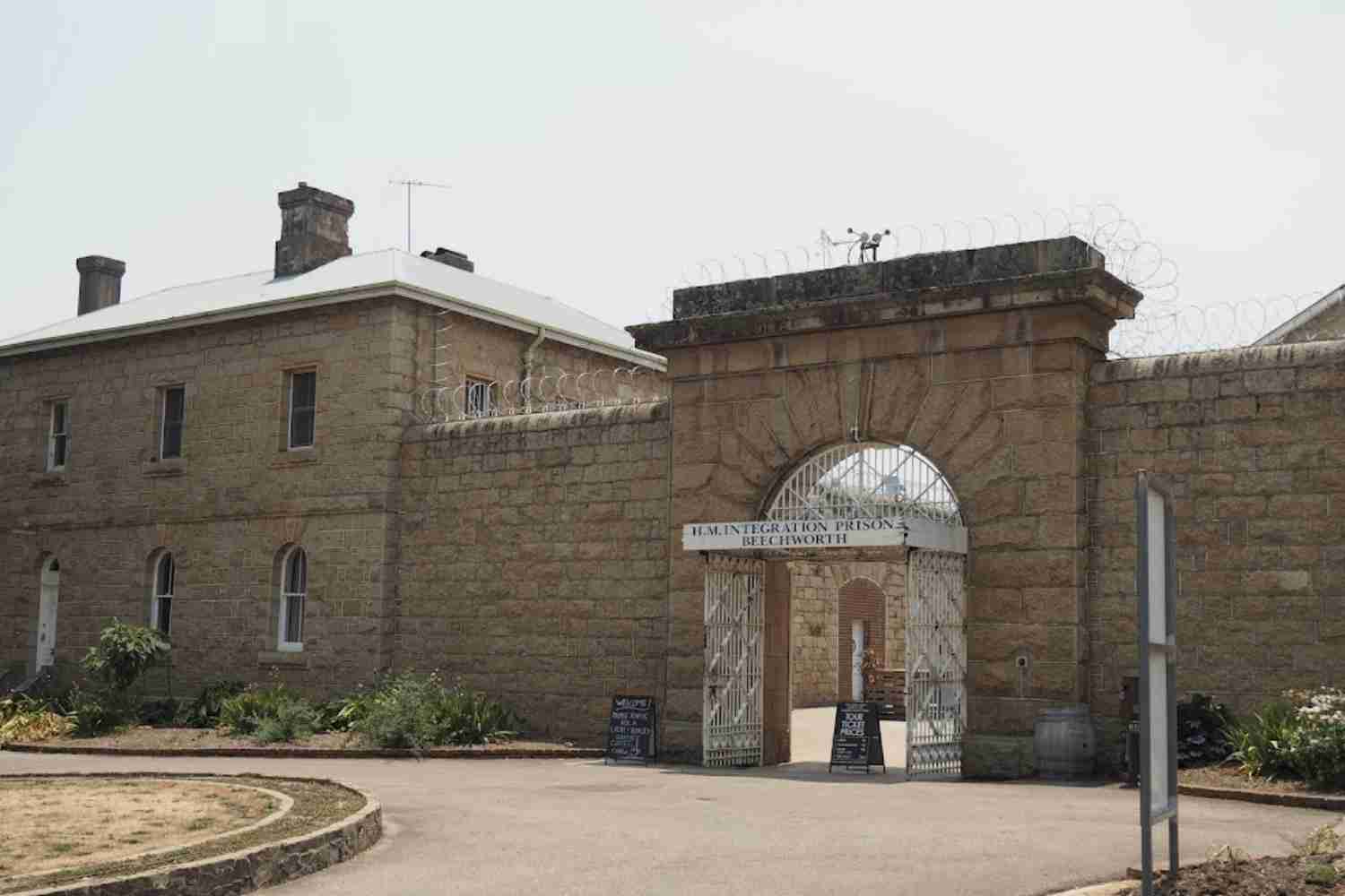 Visit old Beechworth Gaol