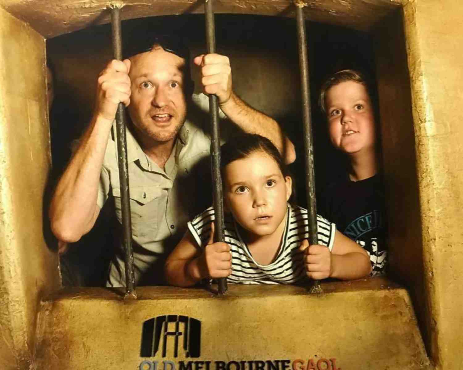 Old Melbourne Gaol Locked up with kids